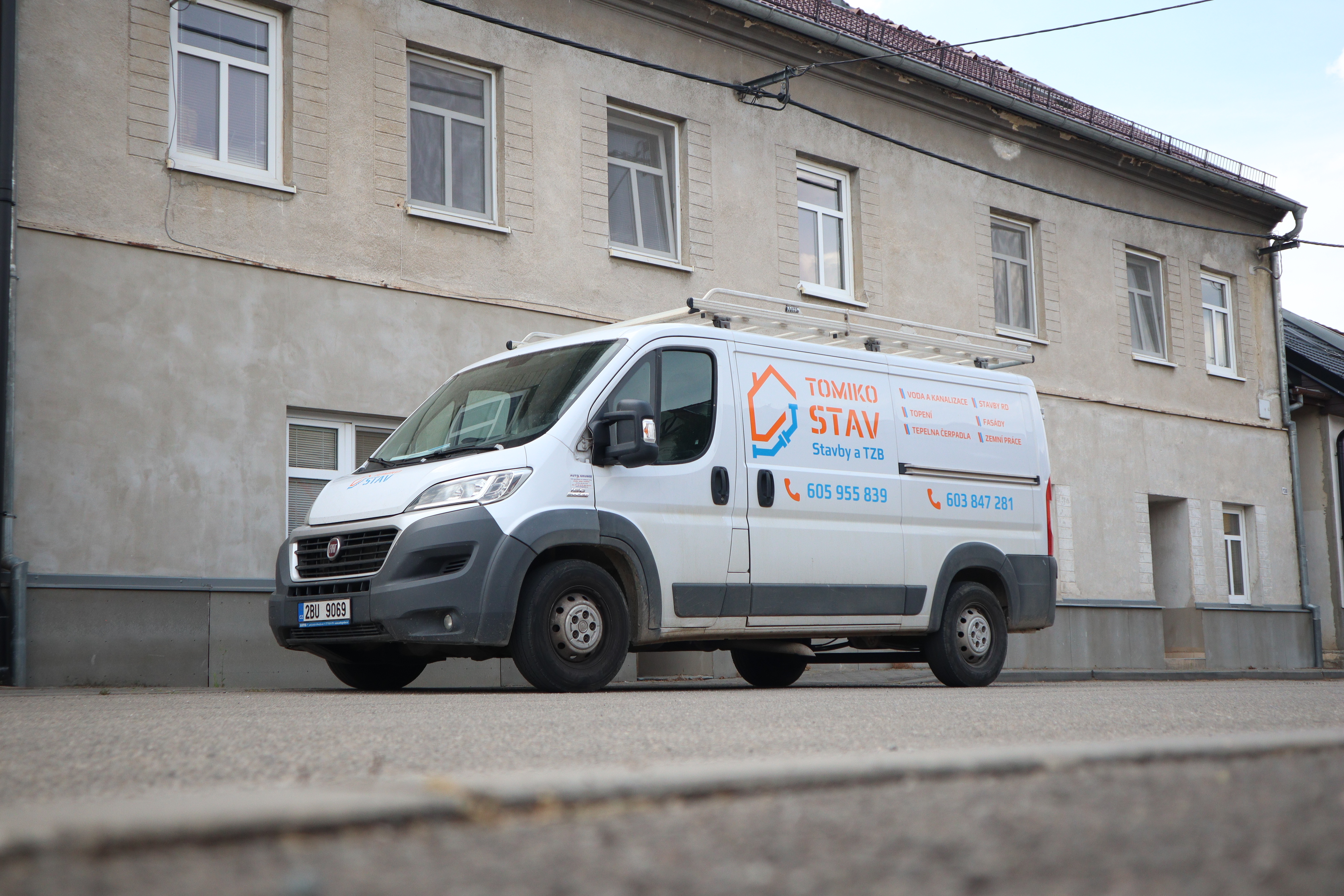 Stavba firmy Tomikostav